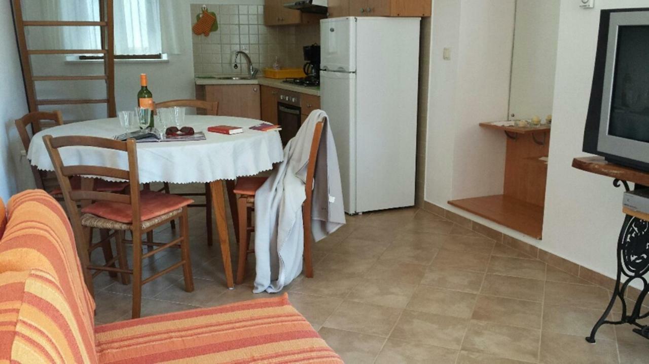 Apartment Vedran - Brsec Old Town Zewnętrze zdjęcie