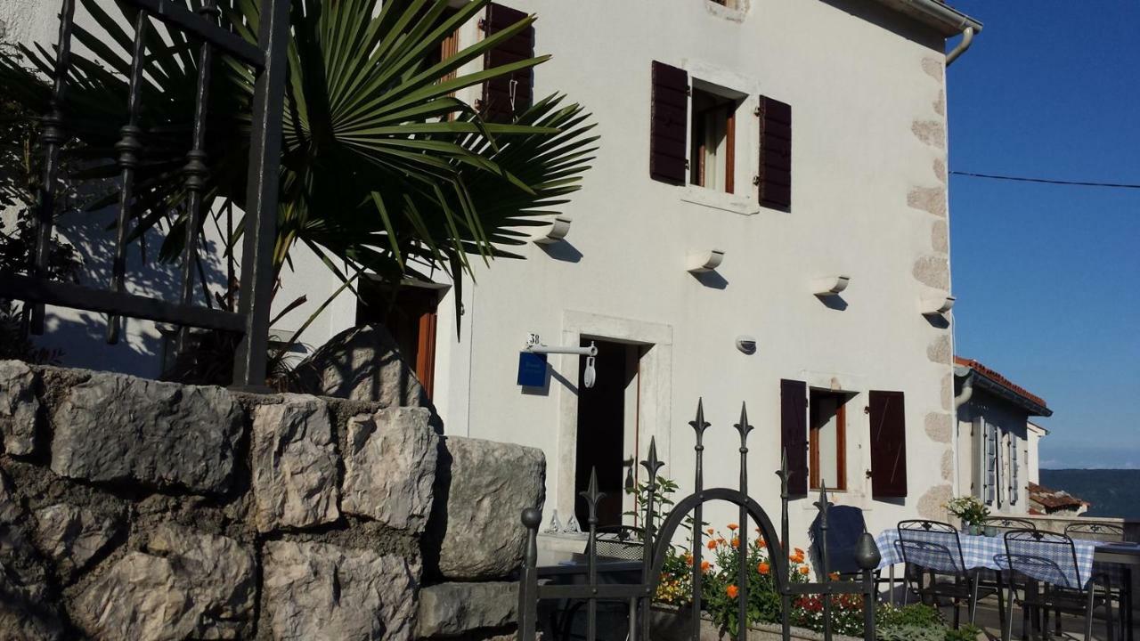Apartment Vedran - Brsec Old Town Zewnętrze zdjęcie